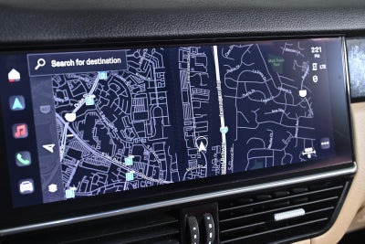 2023 Porsche Cayenne Base