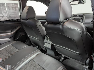 2023 Nissan Maxima SR