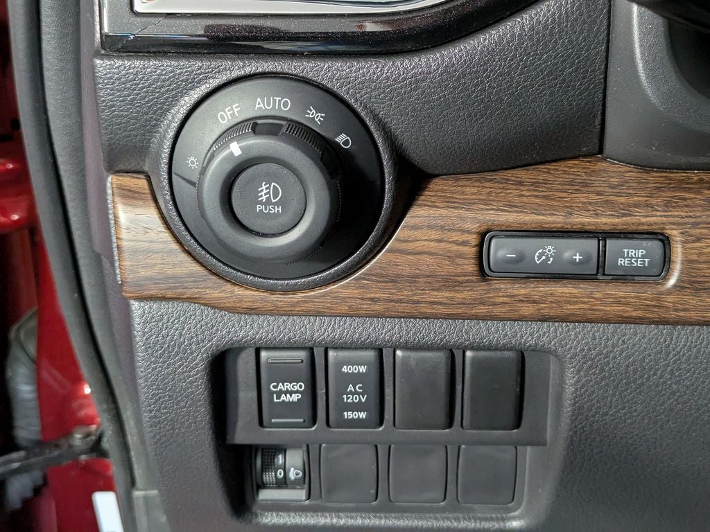 2023 Nissan Titan Platinum Reserve