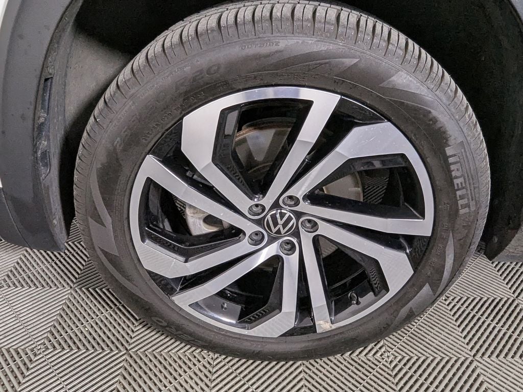 2022 Volkswagen Atlas Cross Sport 2.0T SEL