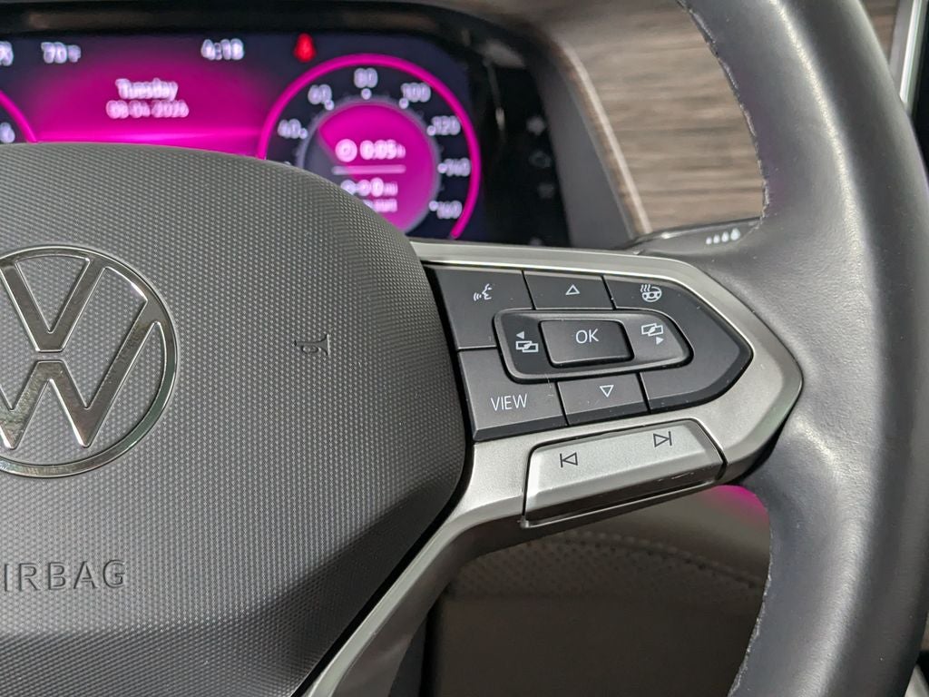 2024 Volkswagen Atlas 2.0T SEL Premium R-Line
