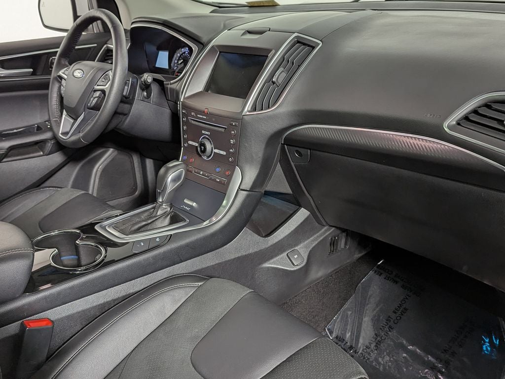 2016 Ford Edge Sport