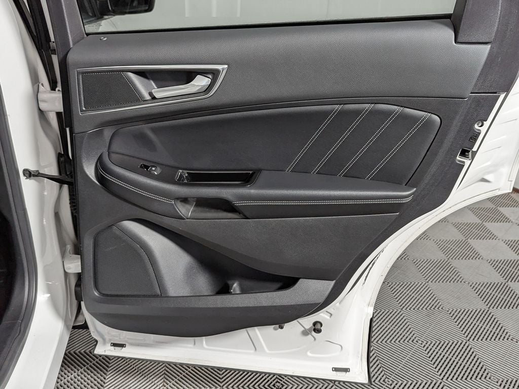 2016 Ford Edge Sport