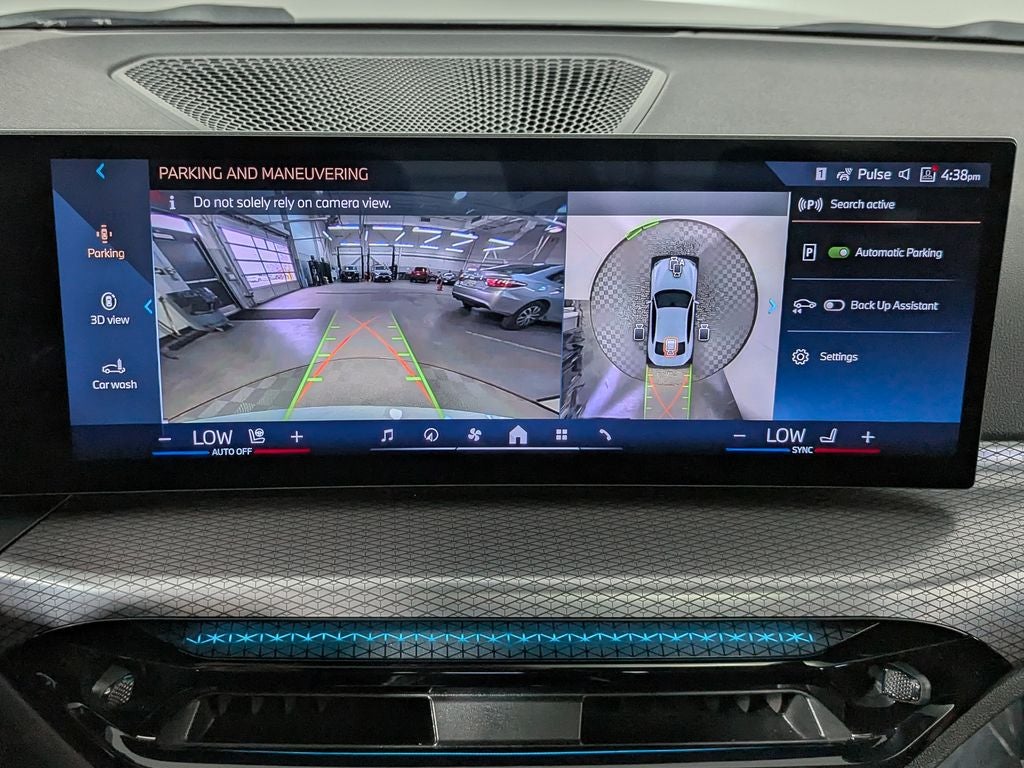 2025 BMW 2 Series 230i xDrive