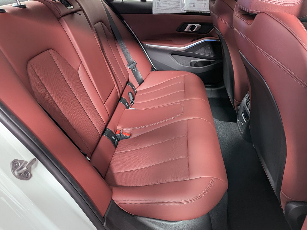 2025 BMW 330i xDrive 330i xDrive