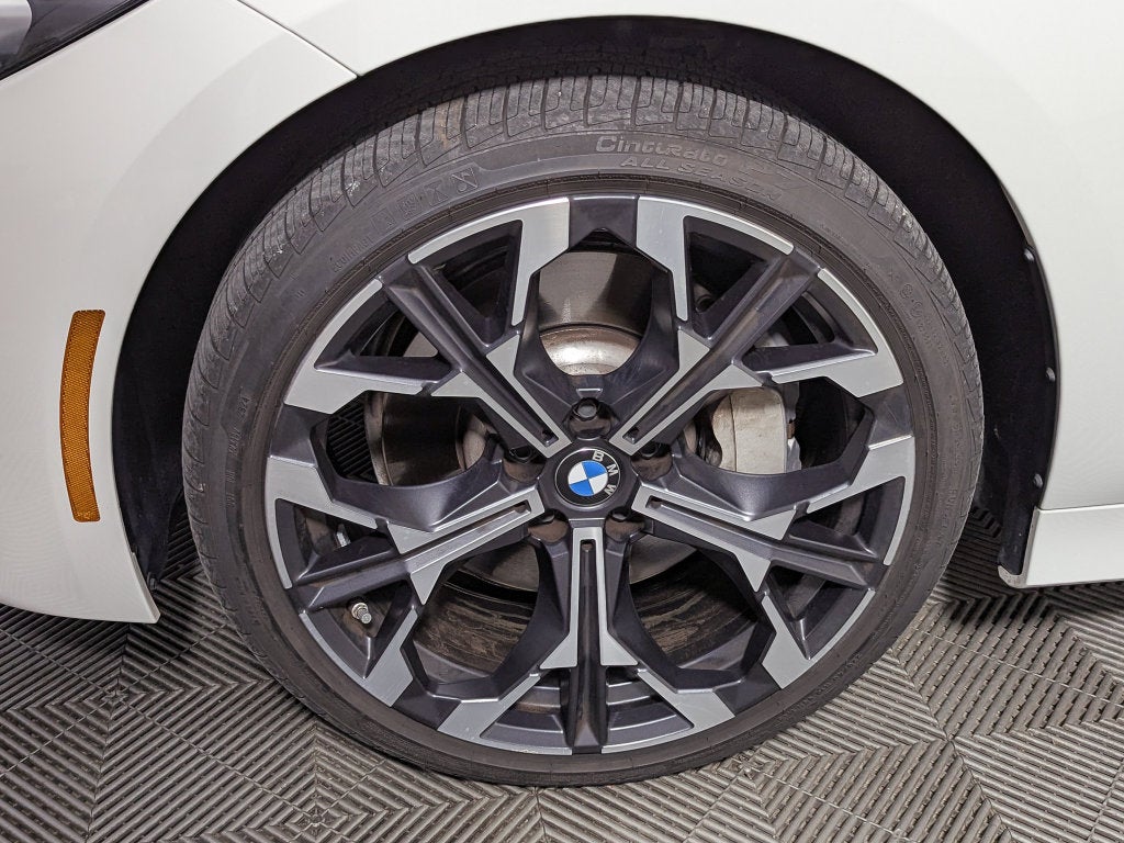 2025 BMW 330i xDrive 330i xDrive