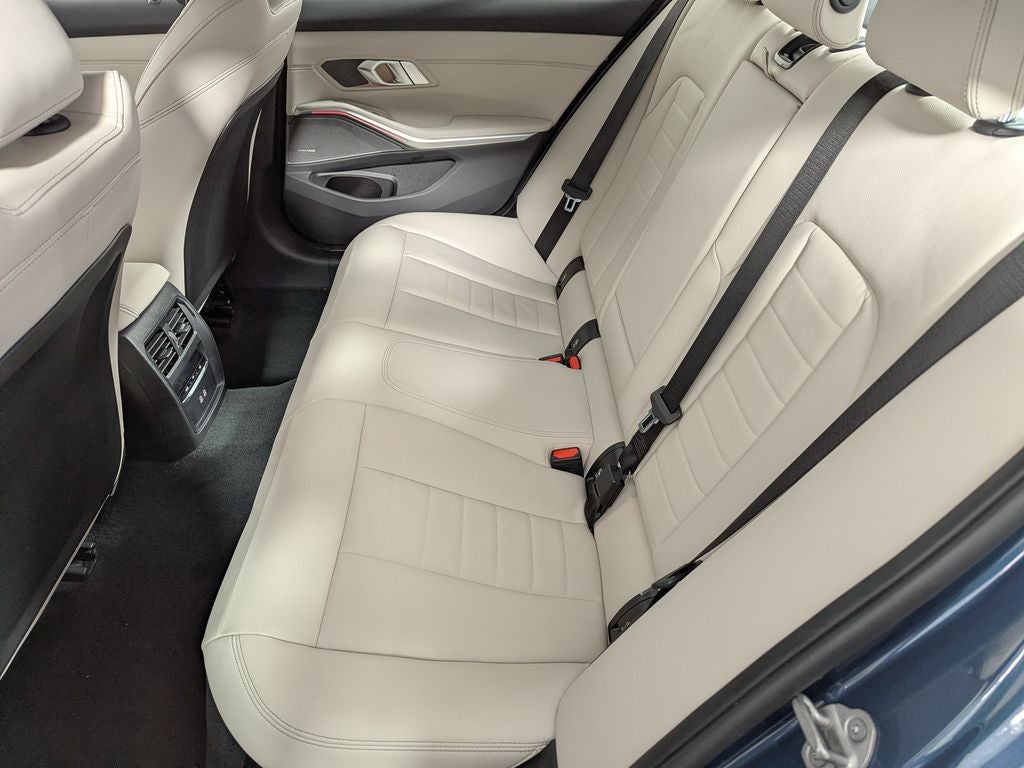 2025 BMW 330i xDrive 330i xDrive