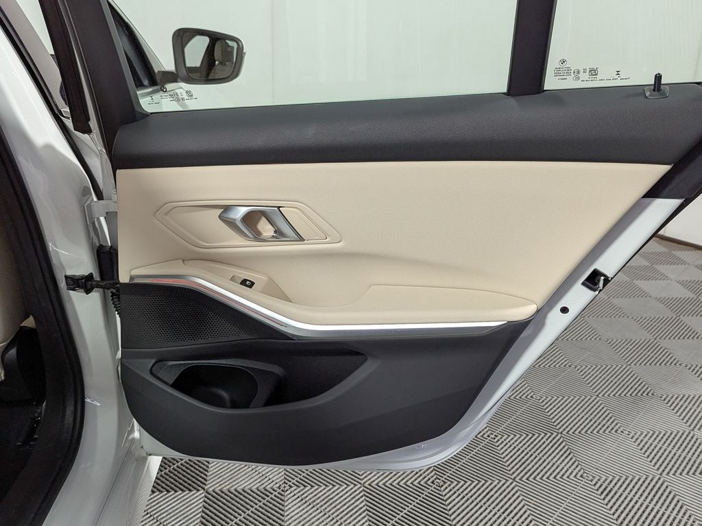 2025 BMW 330i xDrive 330i xDrive