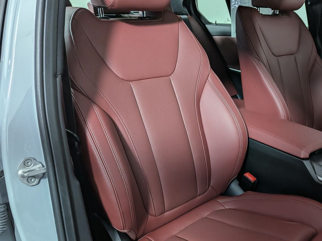 2024 BMW 330i xDrive 330i xDrive