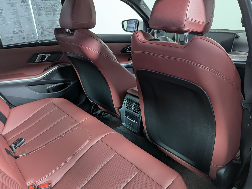 2024 BMW 330i xDrive 330i xDrive