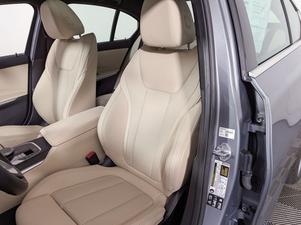 2024 BMW 3 Series 330i xDrive