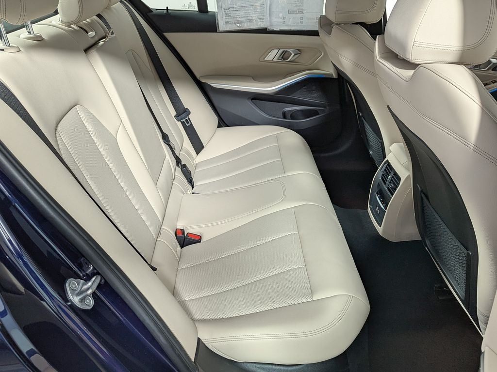 2023 BMW 3 Series 330i xDrive