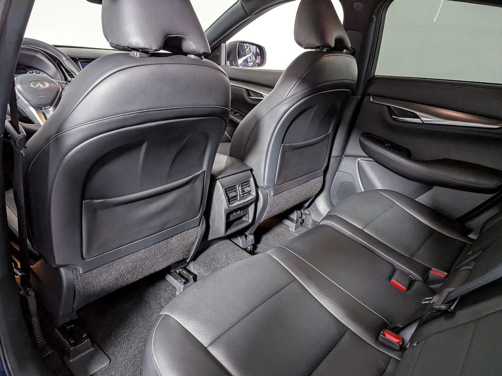 2023 INFINITI QX55 LUXE