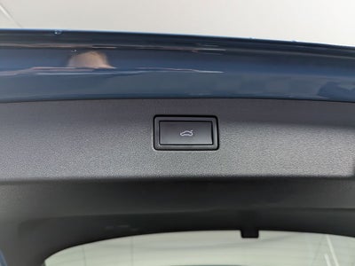 2026 Volkswagen Tiguan 2.0T SEL R-Line