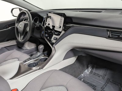 2022 Toyota Camry Hybrid LE