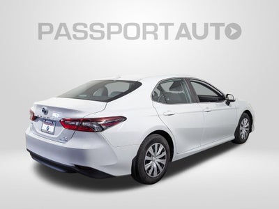 2022 Toyota Camry Hybrid LE