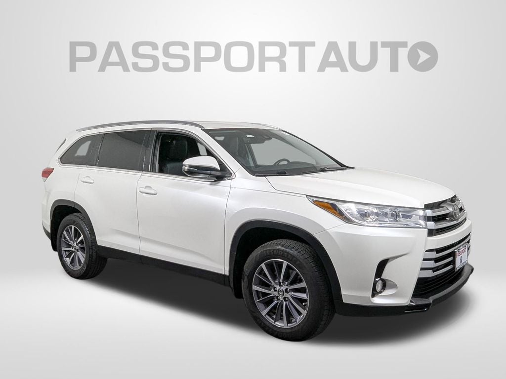2019 Toyota Highlander SE