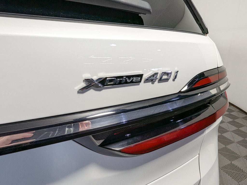 2023 BMW X7 xDrive40i