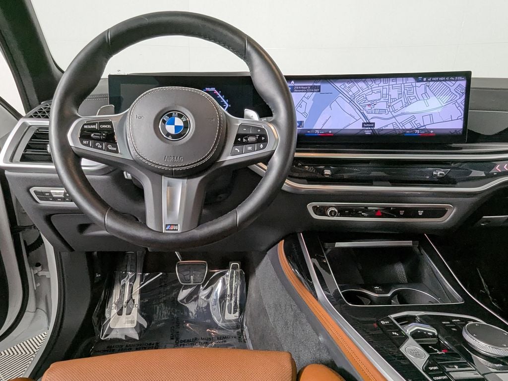 2023 BMW X7 xDrive40i