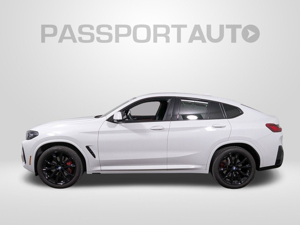 2023 BMW X4 xDrive30i