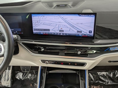 2024 BMW X5 M60i