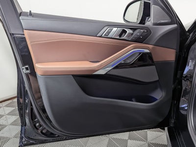 2025 BMW X6 xDrive40i