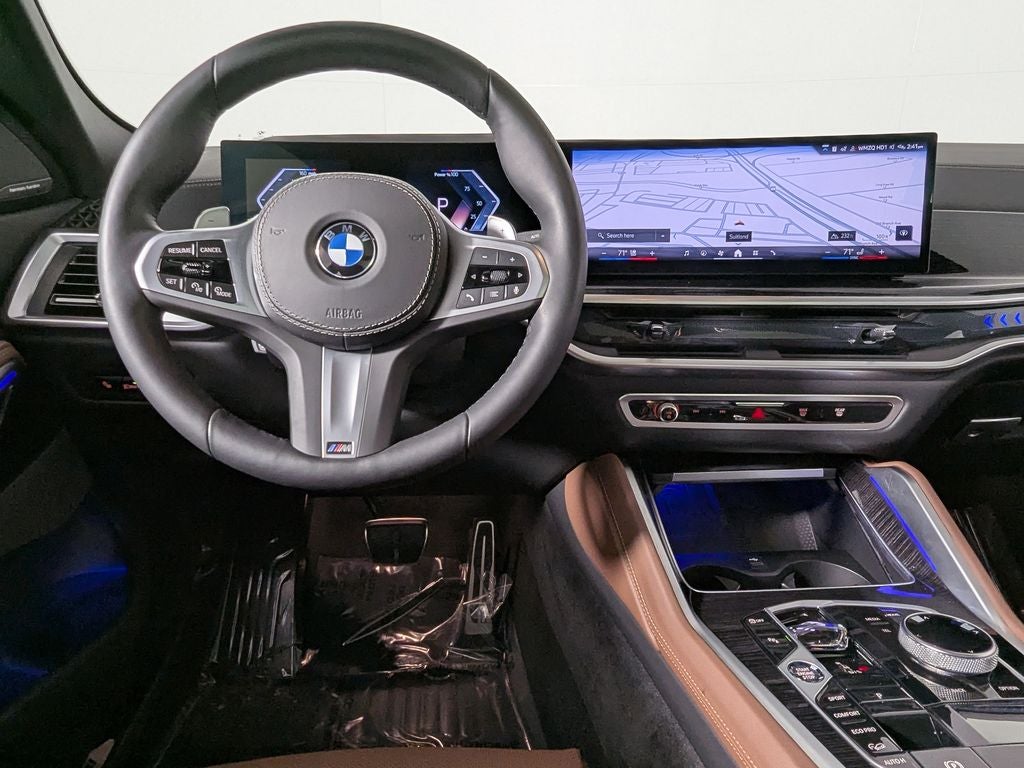 2025 BMW X6 xDrive40i
