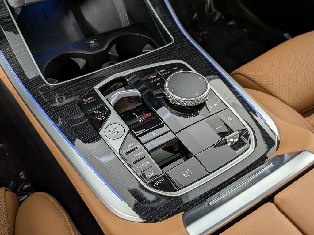 2025 BMW X5 xDrive50e