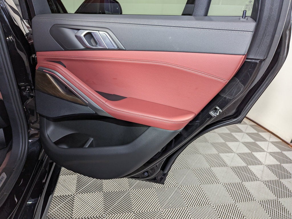 2022 BMW X6 xDrive40i