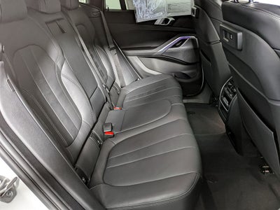 2022 BMW X6 xDrive40i