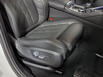 2023 BMW X6 xDrive40i