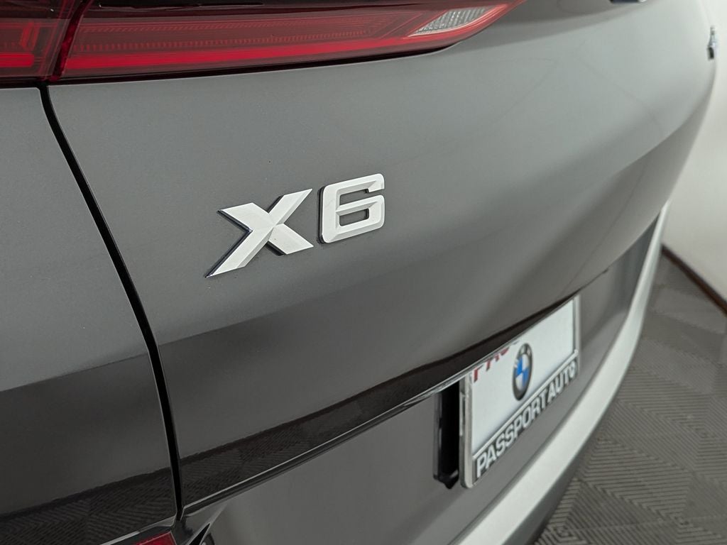 2023 BMW X6 xDrive40i