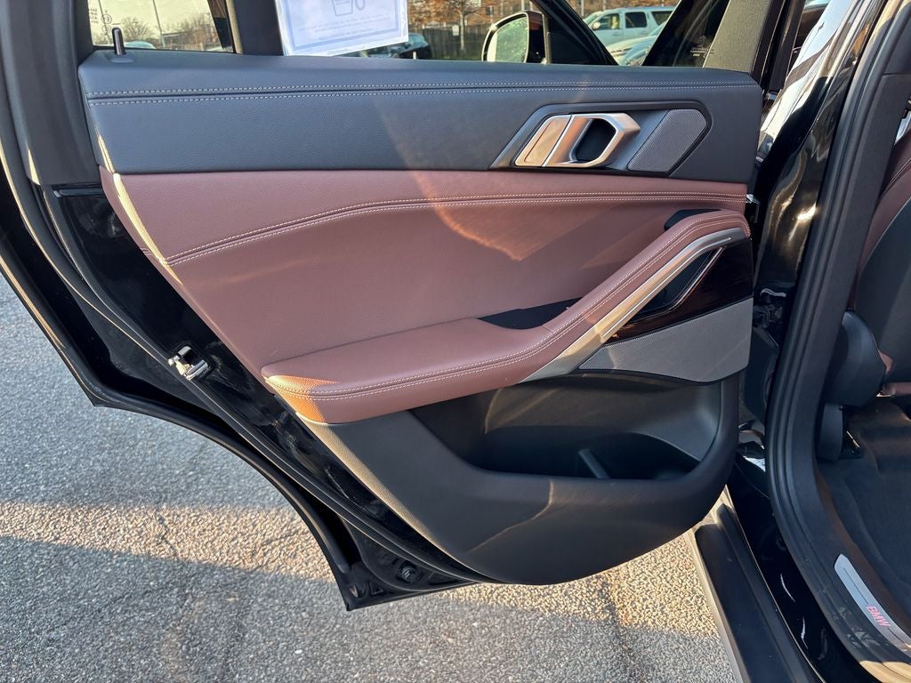 2021 BMW X6 xDrive40i