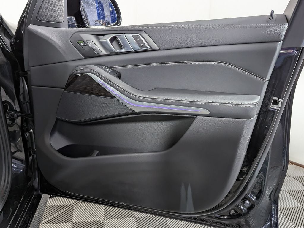 2023 BMW X5 xDrive45e