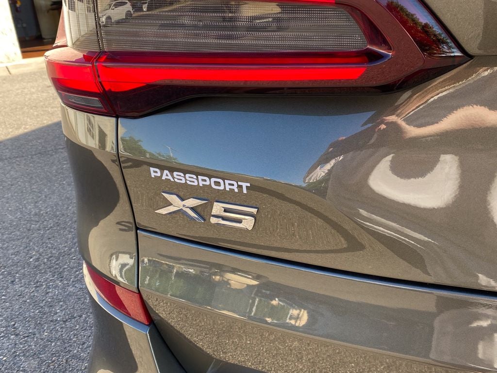 2023 BMW X5 xDrive45e