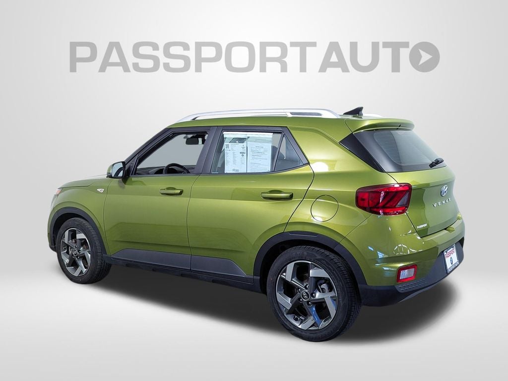 2022 Hyundai Venue SEL