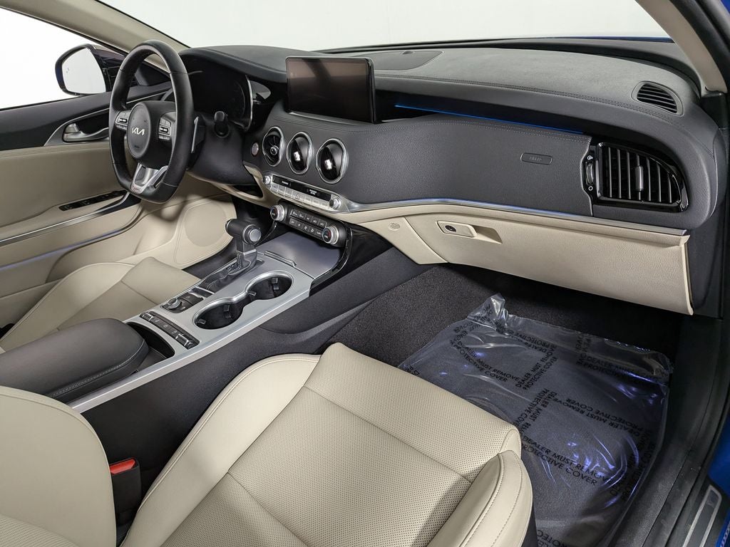 2022 Kia Stinger GT1