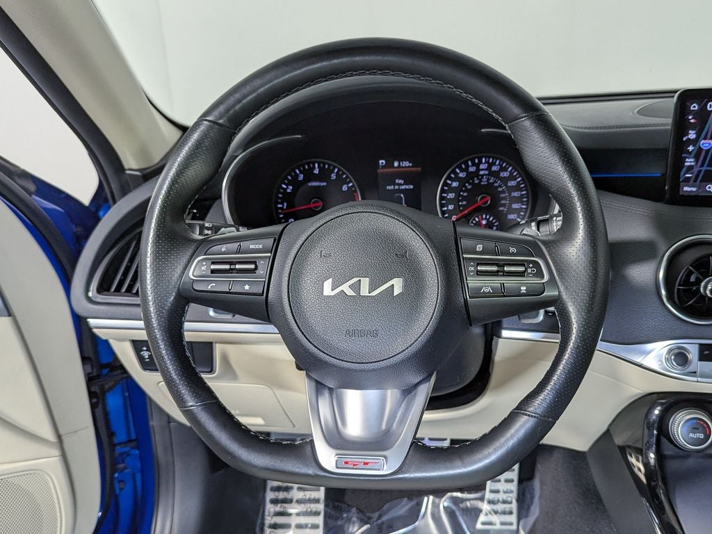 2022 Kia Stinger GT1