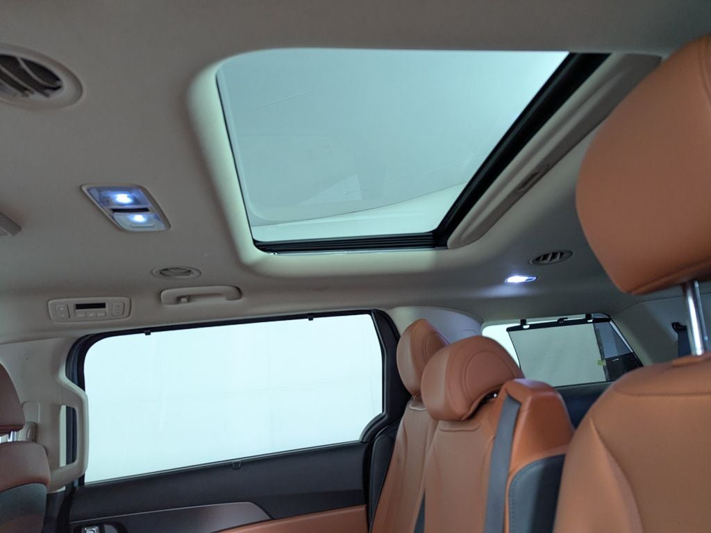 2025 Kia Carnival Hybrid SX