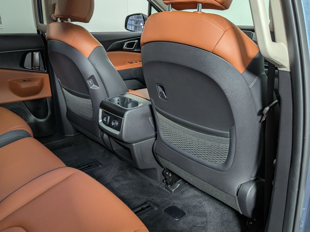 2025 Kia Carnival Hybrid SX
