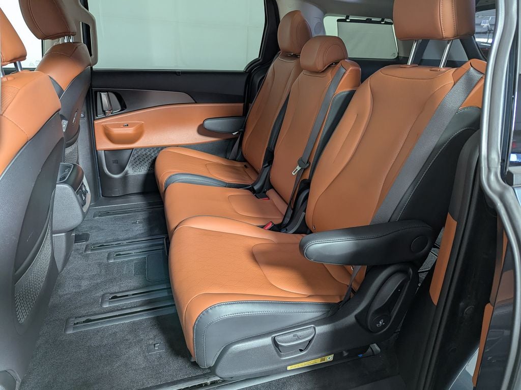 2025 Kia Carnival Hybrid SX