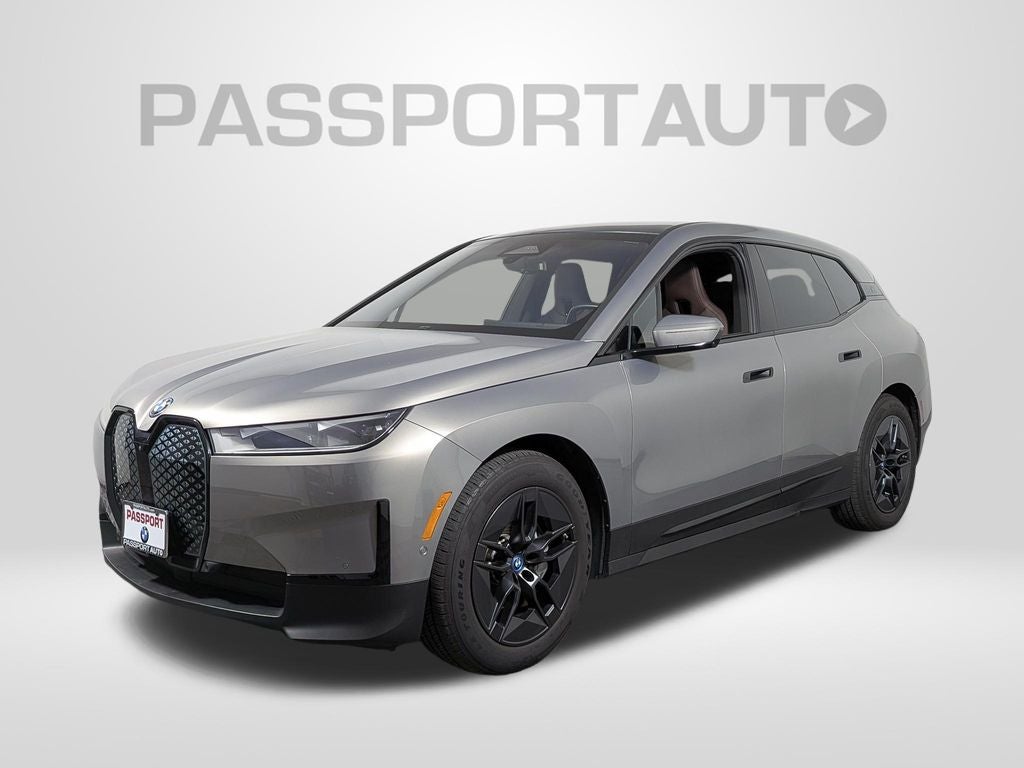 2025 BMW iX xDrive50