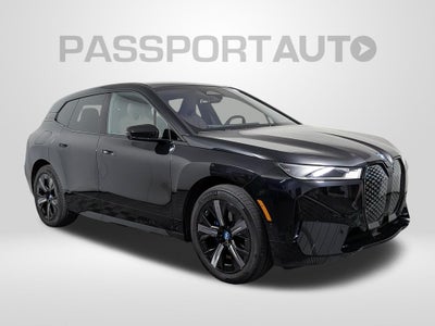 2025 BMW iX xDrive50