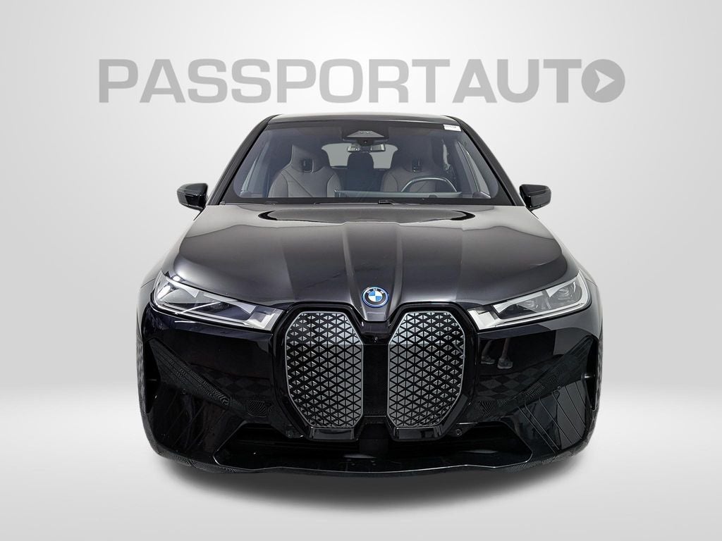 2025 BMW iX xDrive50