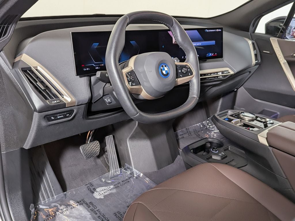 2025 BMW iX xDrive50