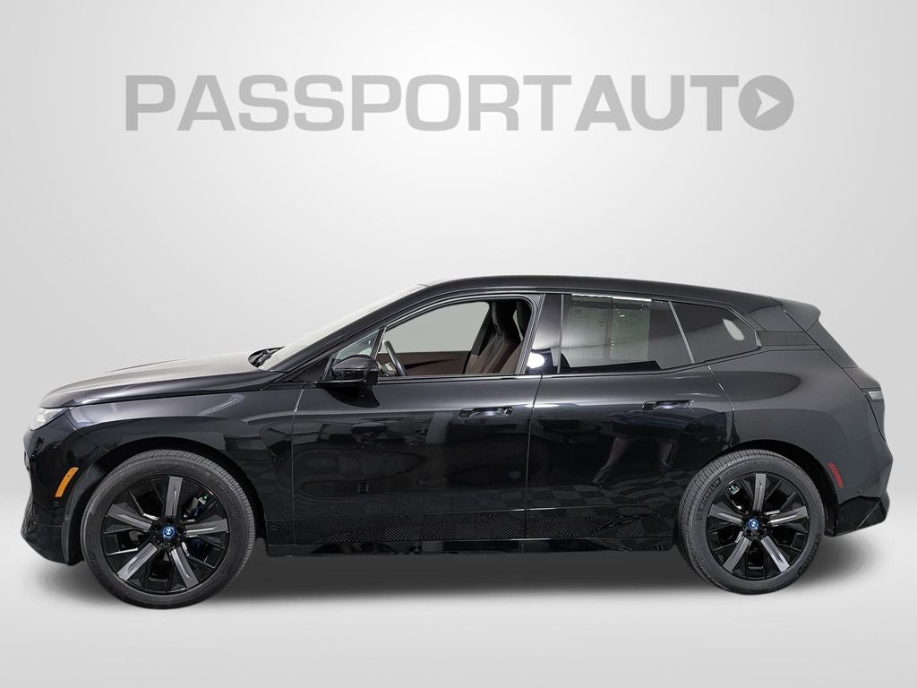 2025 BMW iX xDrive50