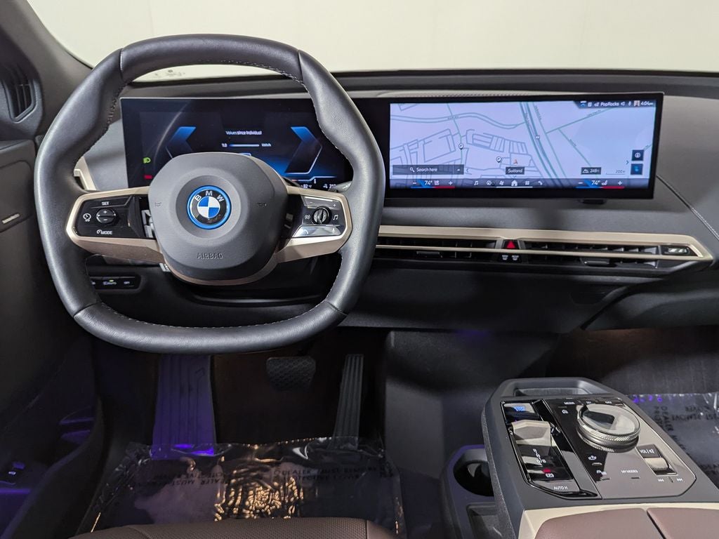 2025 BMW iX xDrive50