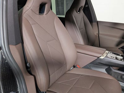 2025 BMW iX xDrive50