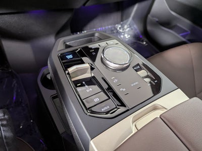 2025 BMW iX xDrive50