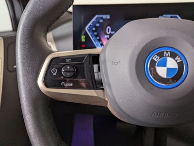 2025 BMW iX xDrive50